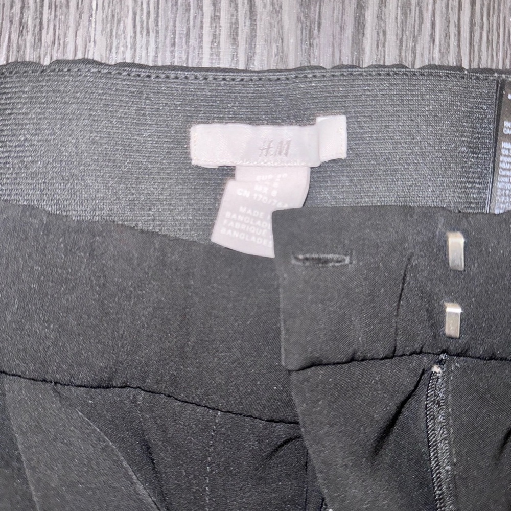 H&M work pants! Size 8. So comfy!